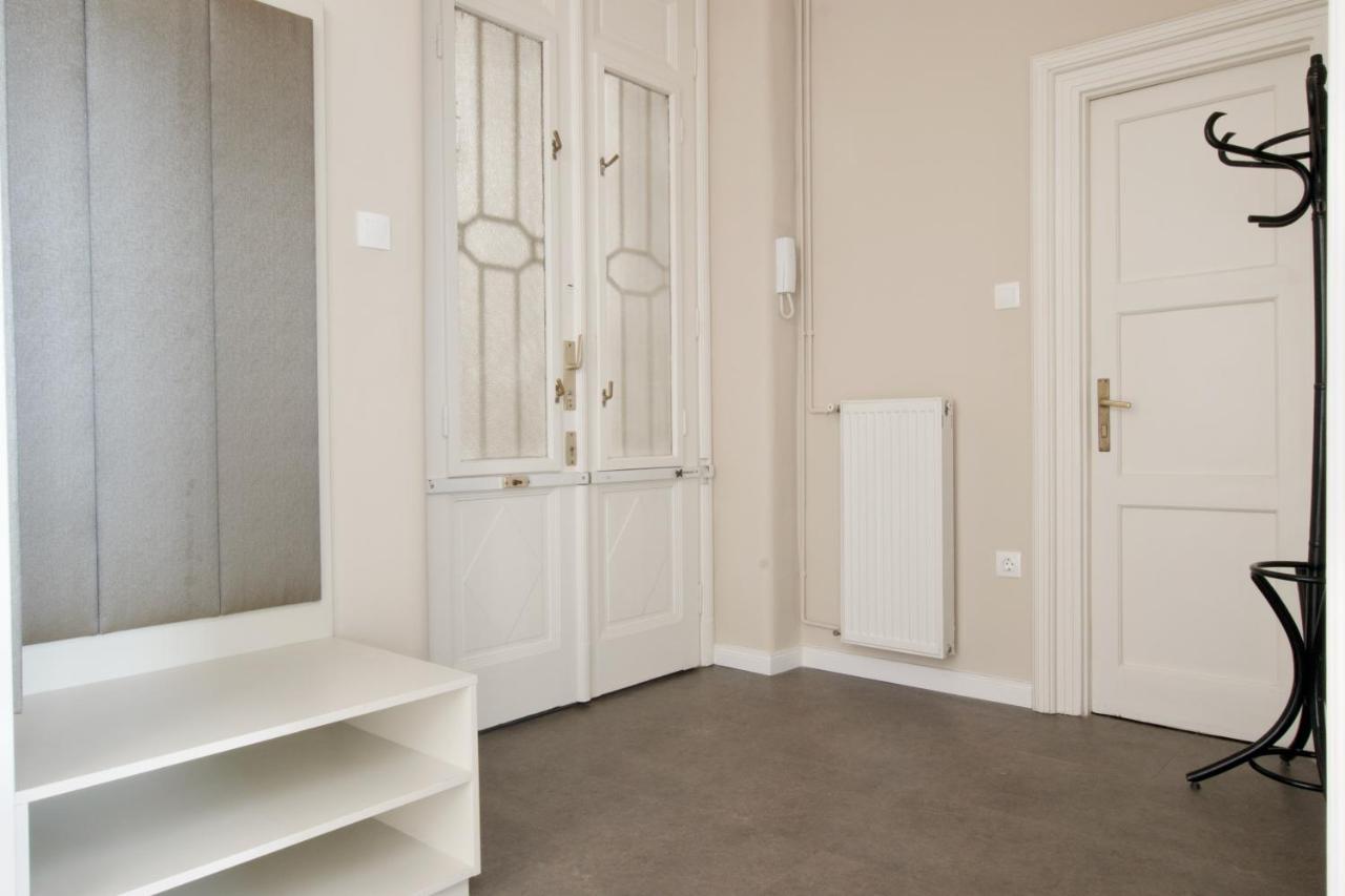 Standard Apartment By Hi5 - Kecskemeti Street Suite Budapesta Exterior foto